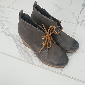 Sperry Harlow Grey Wedges